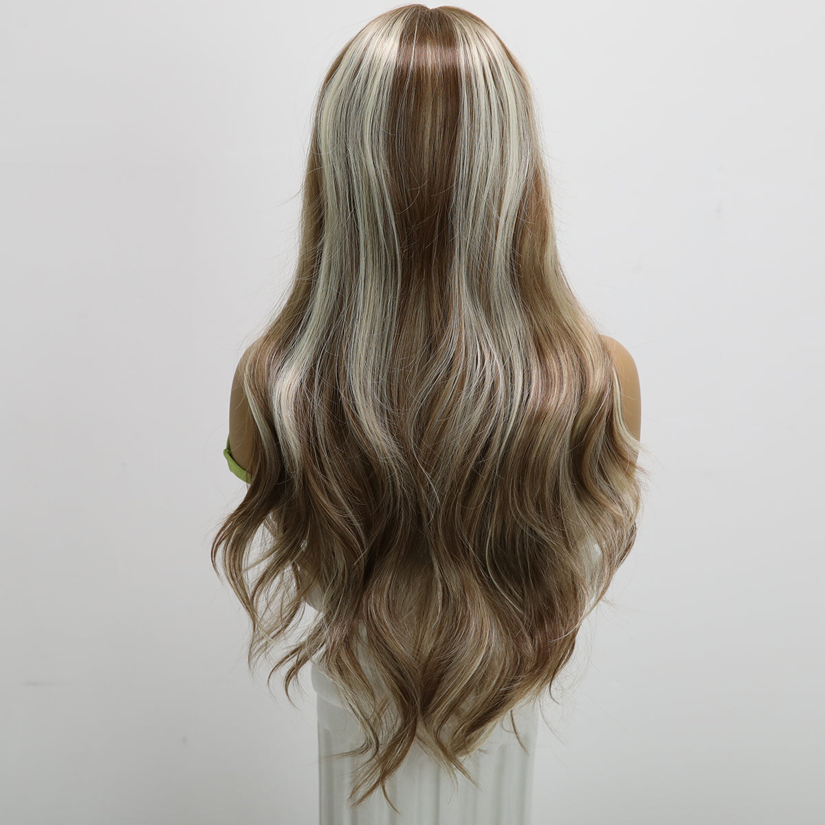 [Mocha Smores] 26-inch Ombre Brown White Loose Wave without Bangs (Synthetic Lace Front Wig)