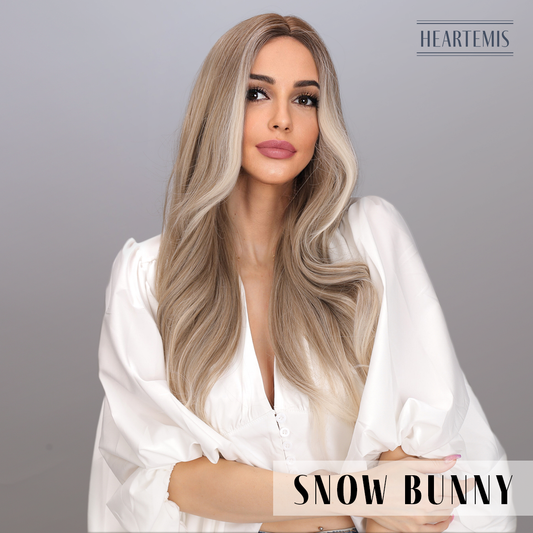 [Snow Bunny] 26-inch Ombre White Gold Loose Wave without Bangs (Synthetic Wig)
