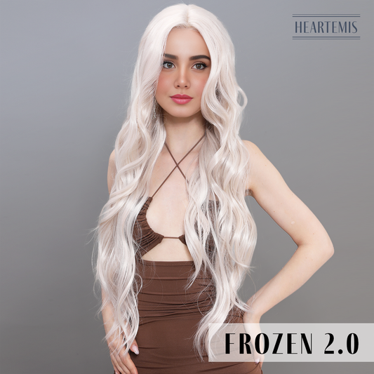 [Frozen 2.0] 30-inch White Loose Wave without Bangs (Synthetic Lace Front Wig)